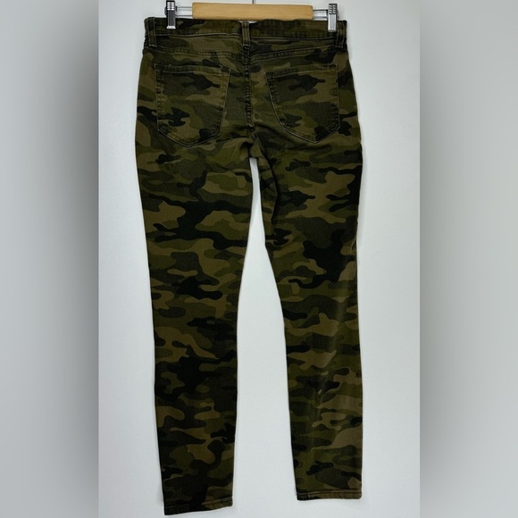 Gap Cammo Mid Rise Skinny Stretch Jegging Womens Size 27/4 - Picture 7 of 7